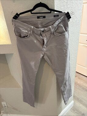 Mavi Straight-Leg Jeans in Light Gray